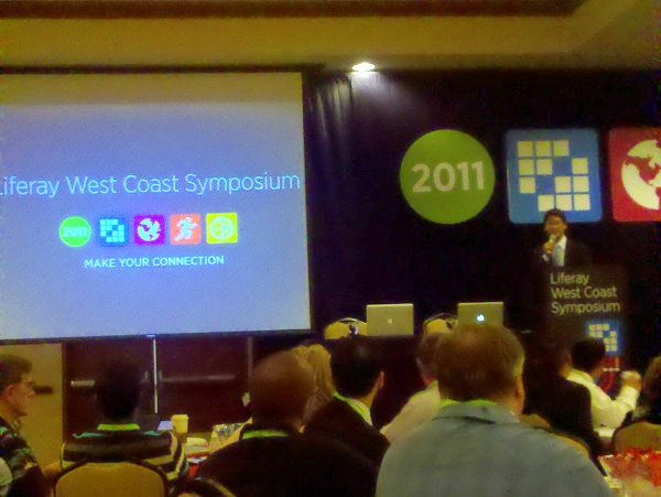 Bryan Cheung presenting at Liferay WCS 2011